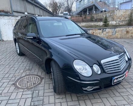 Чорний Мерседес E 220, об'ємом двигуна 2.2 л та пробігом 480 тис. км за 7690 $, фото 6 на Automoto.ua