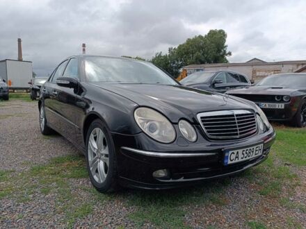Чорний Мерседес E 220, об'ємом двигуна 2.1 л та пробігом 321 тис. км за 8500 $, фото 1 на Automoto.ua