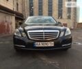 Чорний Мерседес E 220, об'ємом двигуна 2.2 л та пробігом 125 тис. км за 18000 $, фото 1 на Automoto.ua