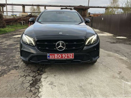 Мерседес E 220 2018 в Калуше на Automoto.ua Черный Мерседес E 220, объемом двигателя 2 л и пробегом 80 тыс. км за 36000 $, фото 1 на Automoto.ua