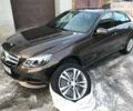 Коричневий Мерседес E 220, об'ємом двигуна 2.2 л та пробігом 49 тис. км за 32950 $, фото 1 на Automoto.ua