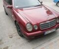 Мерседес E 220, объемом двигателя 2.2 л и пробегом 111 тыс. км за 1400 $, фото 1 на Automoto.ua