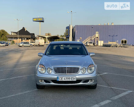 Сірий Мерседес E 220, об'ємом двигуна 2.2 л та пробігом 290 тис. км за 5800 $, фото 3 на Automoto.ua