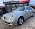 Сірий Мерседес E 220, об'ємом двигуна 2.1 л та пробігом 401 тис. км за 7490 $, фото 1 на Automoto.ua