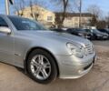 Сірий Мерседес E 220, об'ємом двигуна 2.1 л та пробігом 401 тис. км за 7490 $, фото 19 на Automoto.ua