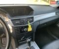 Серый Мерседес E 220, объемом двигателя 2.1 л и пробегом 322 тыс. км за 12000 $, фото 16 на Automoto.ua