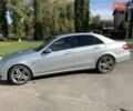 Серый Мерседес E 220, объемом двигателя 2.1 л и пробегом 322 тыс. км за 12000 $, фото 2 на Automoto.ua
