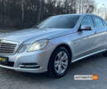 Сірий Мерседес E 220, об'ємом двигуна 2.1 л та пробігом 233 тис. км за 12500 $, фото 2 на Automoto.ua