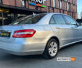 Сірий Мерседес E 220, об'ємом двигуна 2.1 л та пробігом 233 тис. км за 12500 $, фото 5 на Automoto.ua
