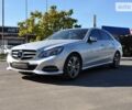 Сірий Мерседес E 220, об'ємом двигуна 2.2 л та пробігом 175 тис. км за 23500 $, фото 1 на Automoto.ua