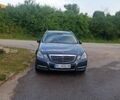 Сірий Мерседес E 220, об'ємом двигуна 2.1 л та пробігом 220 тис. км за 12500 $, фото 1 на Automoto.ua
