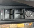 Серый Мерседес E 220, объемом двигателя 2.2 л и пробегом 340 тыс. км за 16800 $, фото 8 на Automoto.ua