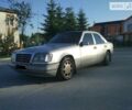 Сірий Мерседес E 220, об'ємом двигуна 2 л та пробігом 323 тис. км за 4999 $, фото 1 на Automoto.ua