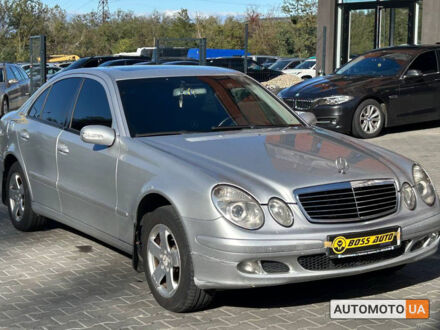 Мерседес E 220 2003 у Чернівцях на Automoto.ua Сірий Мерседес E 220, об'ємом двигуна 2.2 л та пробігом 380 тис. км за 6900 $, фото 1 на Automoto.ua