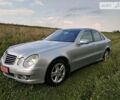 Сірий Мерседес E 220, об'ємом двигуна 2.2 л та пробігом 169 тис. км за 12500 $, фото 1 на Automoto.ua