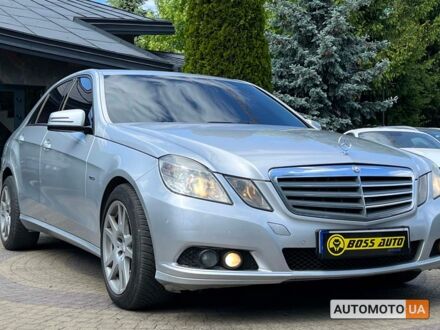 Мерседес E 220 2009 в Львове на Automoto.ua Серый Мерседес E 220, объемом двигателя 2.2 л и пробегом 272 тыс. км за 10999 $, фото 1 на Automoto.ua