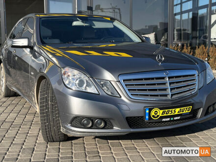Мерседес E 220 2009 у Мукачеве на Automoto.ua Сірий Мерседес E 220, об'ємом двигуна 2.2 л та пробігом 184 тис. км за 12900 $, фото 1 на Automoto.ua