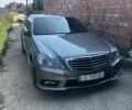 Сірий Мерседес E 220, об'ємом двигуна 2.2 л та пробігом 213 тис. км за 19500 $, фото 1 на Automoto.ua