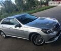 Сірий Мерседес E 220, об'ємом двигуна 2.2 л та пробігом 102 тис. км за 34222 $, фото 1 на Automoto.ua