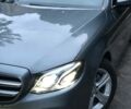 Сірий Мерседес E 220, об'ємом двигуна 2 л та пробігом 39 тис. км за 55000 $, фото 1 на Automoto.ua