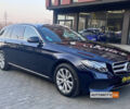 Синій Мерседес E 220, об'ємом двигуна 2 л та пробігом 189 тис. км за 29600 $, фото 1 на Automoto.ua