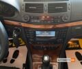 Серый Мерседес E 240, объемом двигателя 3.2 л и пробегом 320 тыс. км за 7200 $, фото 17 на Automoto.ua