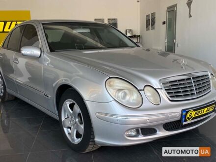 Мерседес E 240 2003 в Червонограде на Automoto.ua Серый Мерседес E 240, объемом двигателя 3.2 л и пробегом 320 тыс. км за 7200 $, фото 1 на Automoto.ua