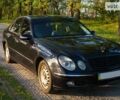 Синій Мерседес E 240, об'ємом двигуна 0 л та пробігом 225 тис. км за 8200 $, фото 1 на Automoto.ua