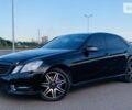 Чорний Мерседес E 250, об'ємом двигуна 2.2 л та пробігом 167 тис. км за 20600 $, фото 1 на Automoto.ua