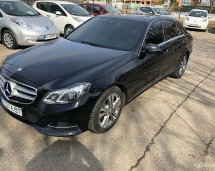 Чорний Мерседес E 250, об'ємом двигуна 2.2 л та пробігом 221 тис. км за 27200 $, фото 2 на Automoto.ua