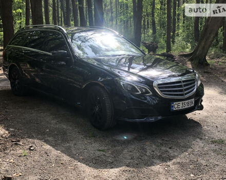 Чорний Мерседес E 250, об'ємом двигуна 2.1 л та пробігом 240 тис. км за 16566 $, фото 3 на Automoto.ua