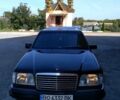 Чорний Мерседес E 250, об'ємом двигуна 2.5 л та пробігом 360 тис. км за 4799 $, фото 1 на Automoto.ua