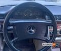 Серый Мерседес E 250, объемом двигателя 2.5 л и пробегом 345 тыс. км за 3600 $, фото 9 на Automoto.ua