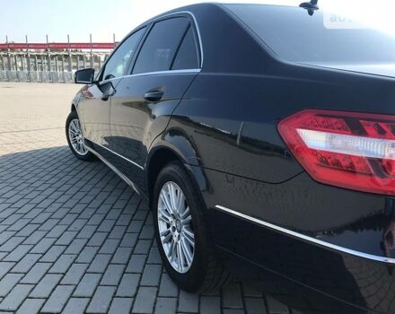 Синій Мерседес E 250, об'ємом двигуна 2.2 л та пробігом 148 тис. км за 16500 $, фото 3 на Automoto.ua