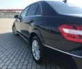 Синій Мерседес E 250, об'ємом двигуна 2.2 л та пробігом 148 тис. км за 16500 $, фото 3 на Automoto.ua