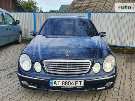 Мерседес Е 270 2004 у Надворной на Automoto.ua Синій Мерседес Е 270, об'ємом двигуна 2.7 л та пробігом 338 тис. км за 7199 $, фото 1 на Automoto.ua