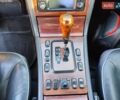 Чорний Мерседес Е 320, об'ємом двигуна 3.2 л та пробігом 340 тис. км за 5700 $, фото 1 на Automoto.ua