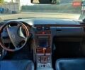 Чорний Мерседес Е 320, об'ємом двигуна 3.2 л та пробігом 340 тис. км за 5700 $, фото 9 на Automoto.ua