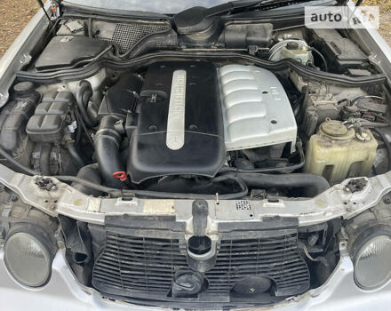 Мерседес Е 320, об'ємом двигуна 3.2 л та пробігом 417 тис. км за 4550 $, фото 9 на Automoto.ua