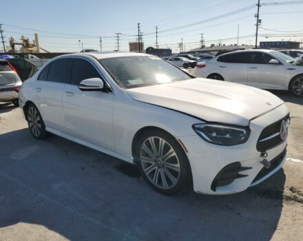 Белый Мерседес Е 350, объемом двигателя 2 л и пробегом 74 тыс. км за 30600 $, фото 2 на Automoto.ua