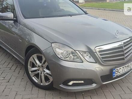 Мерседес Е 350 2009 у Львові на Automoto.ua Сірий Мерседес Е 350, об'ємом двигуна 3 л та пробігом 230 тис. км за 14900 $, фото 1 на Automoto.ua