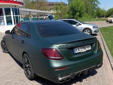 Мерседес E 63 AMG 2017 в Киеве на Automoto.ua Белый Мерседес E 63 AMG, объемом двигателя 3.98 л и пробегом 0 тыс. км за 67000 $, фото 1 на Automoto.ua