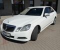 Білий Мерседес Е-Клас, об'ємом двигуна 2.1 л та пробігом 200 тис. км за 14000 $, фото 1 на Automoto.ua