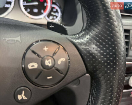 Білий Мерседес Е-Клас, об'ємом двигуна 2.2 л та пробігом 78 тис. км за 21500 $, фото 31 на Automoto.ua