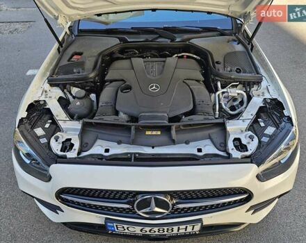 Белый Мерседес Е-Класс, объемом двигателя 3 л и пробегом 76 тыс. км за 39999 $, фото 31 на Automoto.ua