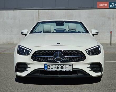 Белый Мерседес Е-Класс, объемом двигателя 3 л и пробегом 76 тыс. км за 39999 $, фото 7 на Automoto.ua