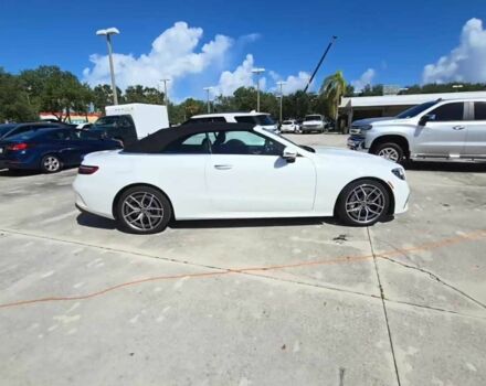 Белый Мерседес Е-Класс, объемом двигателя 0 л и пробегом 26 тыс. км за 83000 $, фото 2 на Automoto.ua