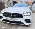 Білий Мерседес Е-Клас, об'ємом двигуна 3 л та пробігом 31 тис. км за 60050 $, фото 1 на Automoto.ua