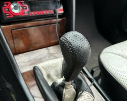 Белый Мерседес Е-Класс, объемом двигателя 2 л и пробегом 418 тыс. км за 2750 $, фото 31 на Automoto.ua