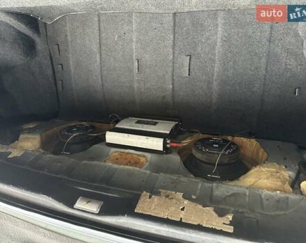 Белый Мерседес Е-Класс, объемом двигателя 2 л и пробегом 418 тыс. км за 2750 $, фото 17 на Automoto.ua